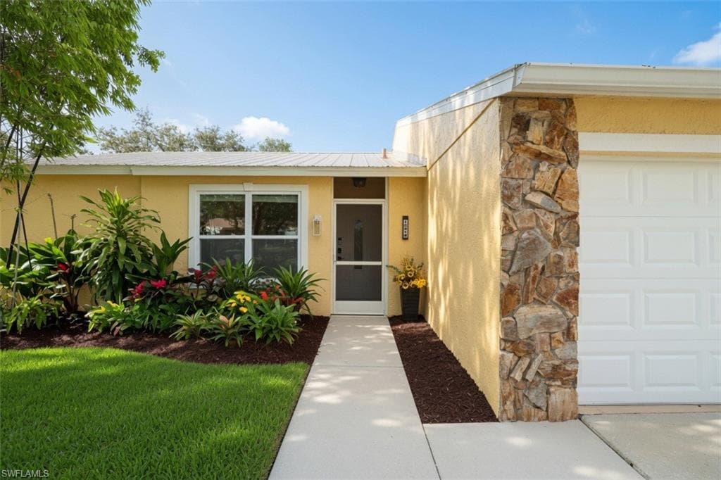 15818 Key Grass LN-10
