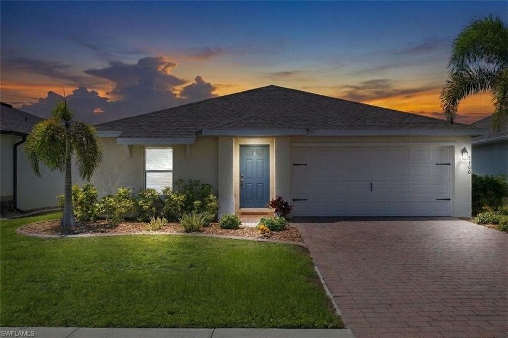 3166 Estancia LN-2