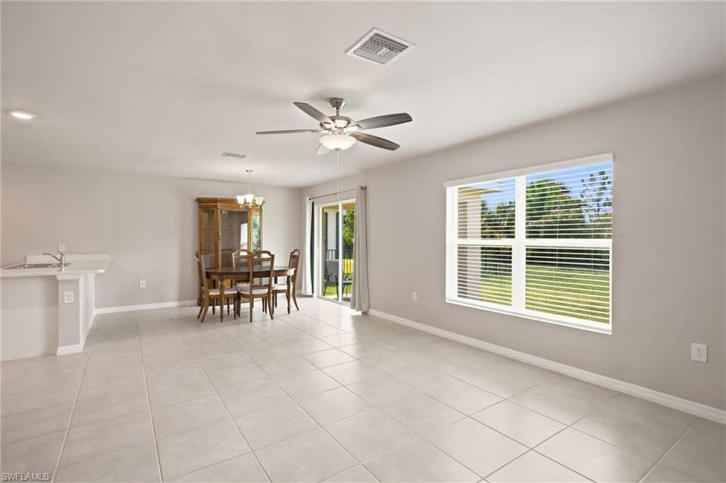 3166 Estancia LN-17
