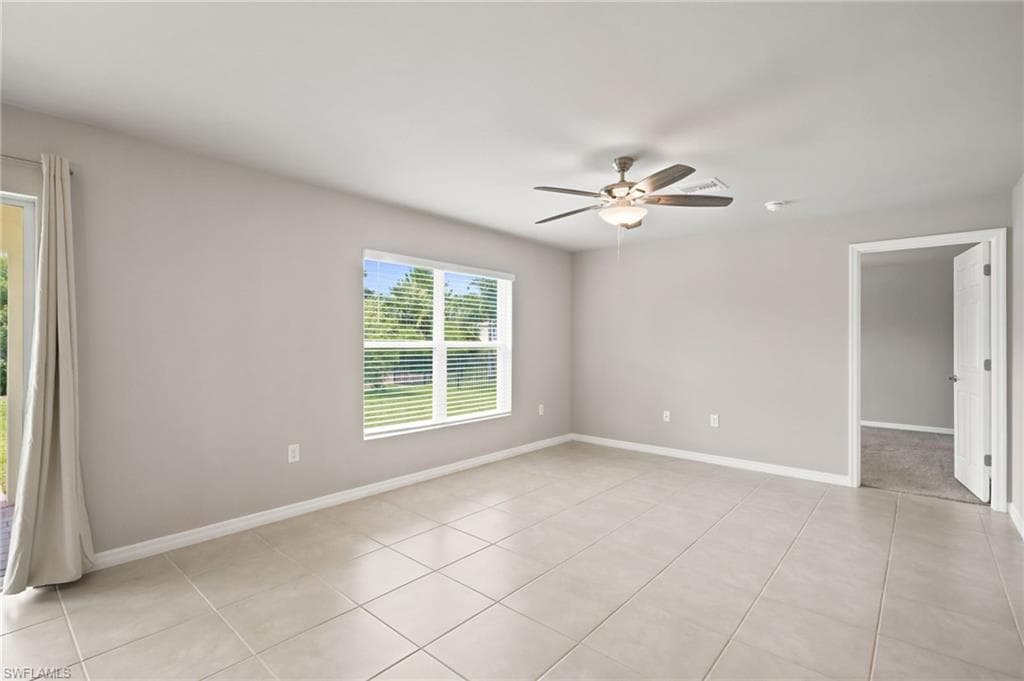 3166 Estancia LN-18