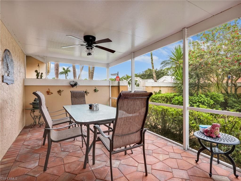 1256 Naples Lake DR-13
