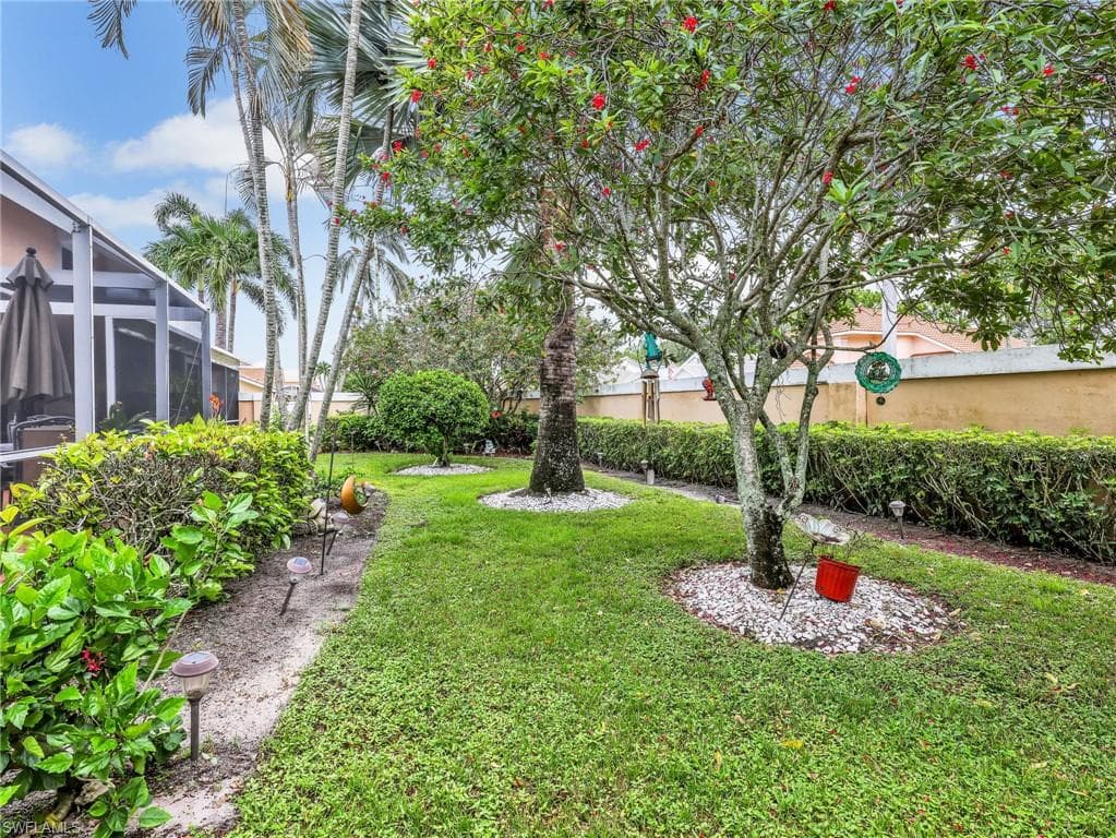 1256 Naples Lake DR-12
