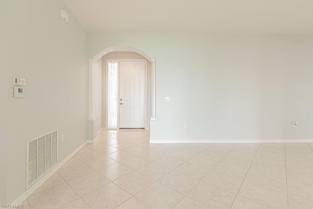2215 Hawksridge DR 802-3