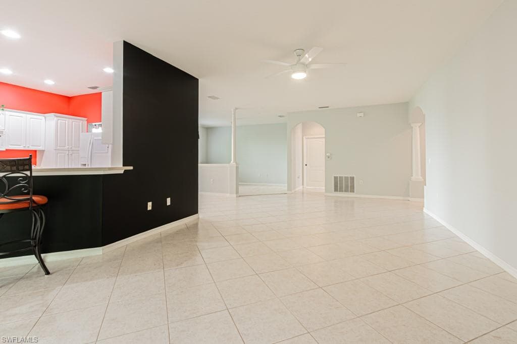 2215 Hawksridge DR 802-14