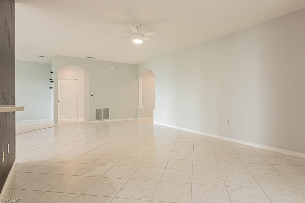 2215 Hawksridge DR 802-15
