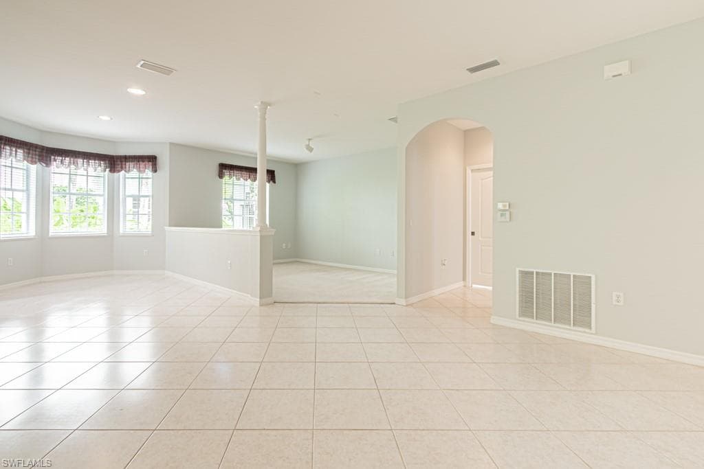 2215 Hawksridge DR 802-4