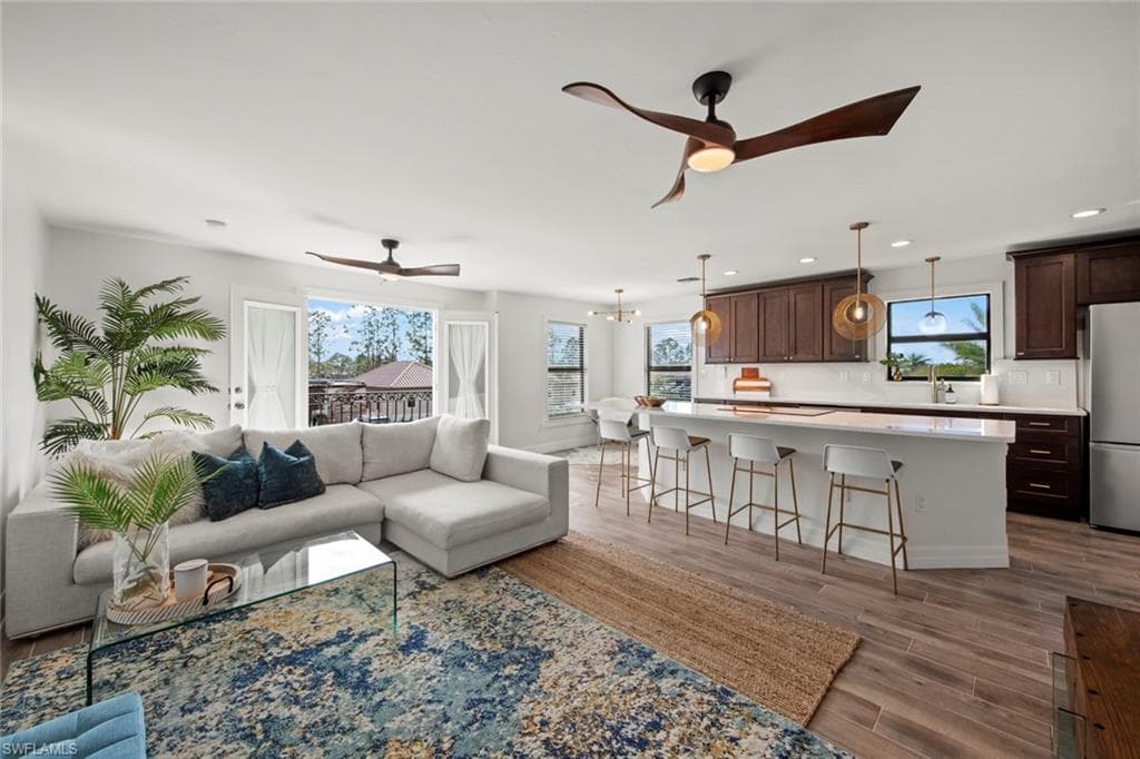 13124 Golden Palms CIR-9