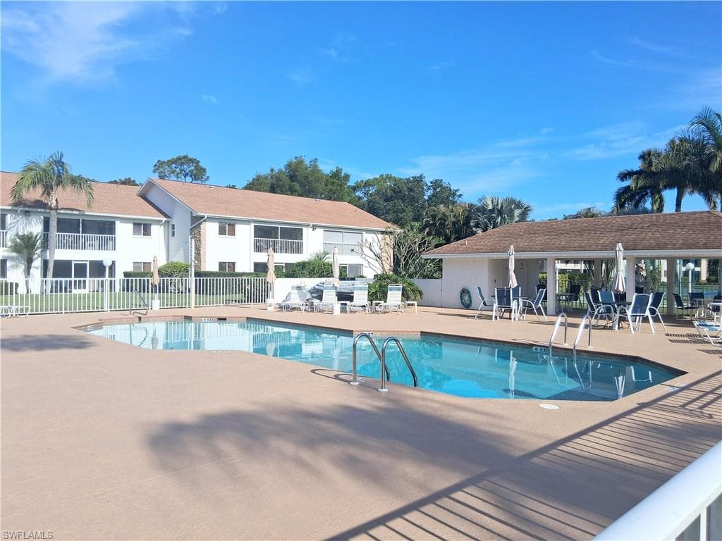 59 Camelot Gardens BLVD 109-26