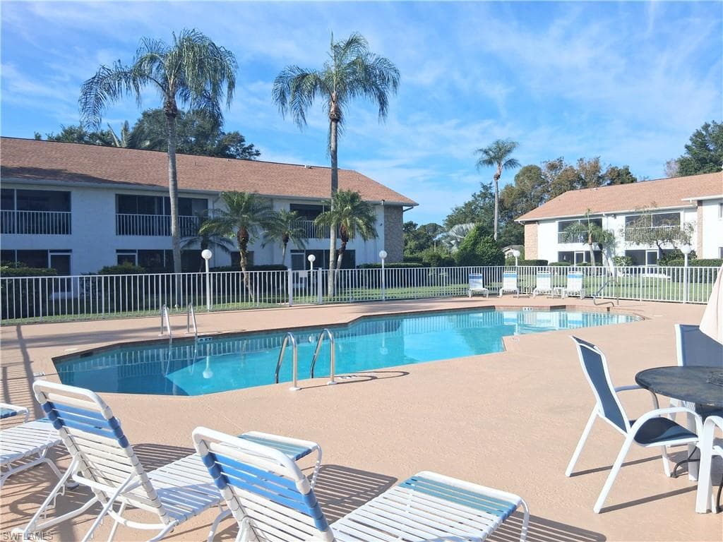 59 Camelot Gardens BLVD 109-22