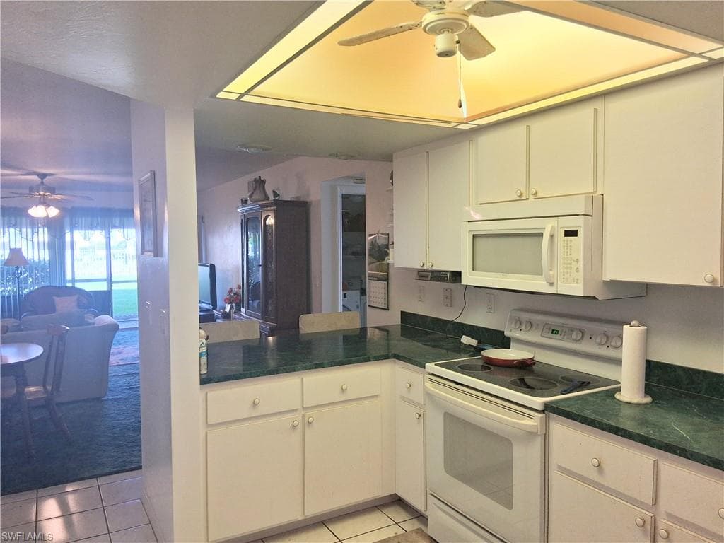 59 Camelot Gardens BLVD 109-8