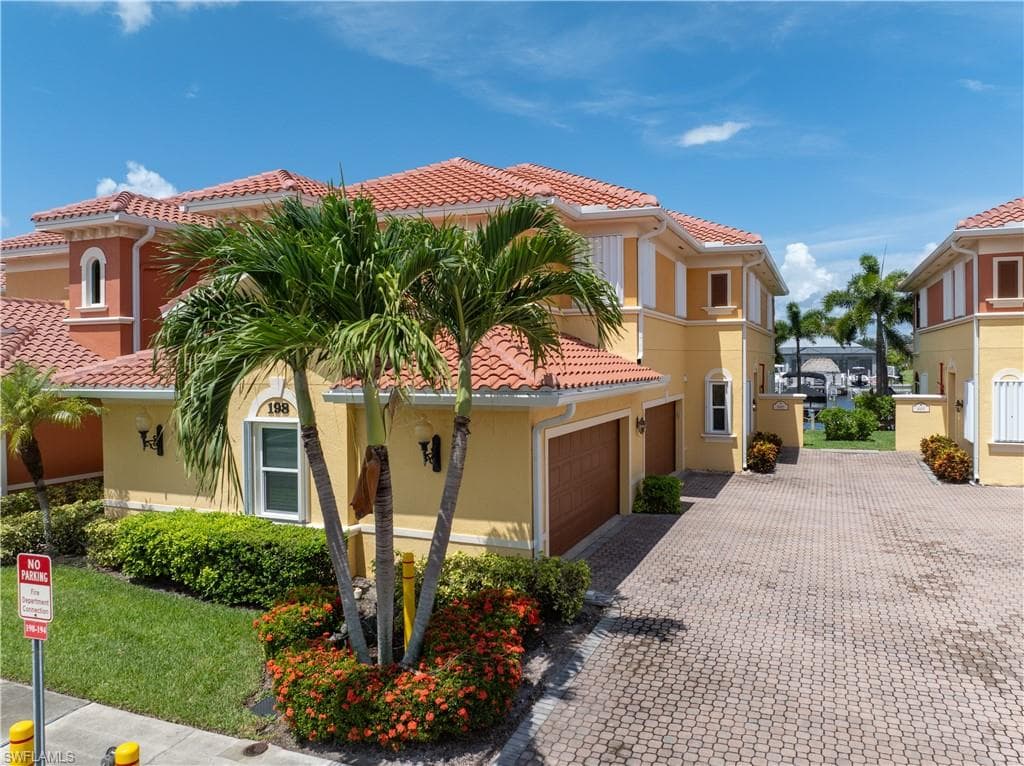 198 Shadroe Cove CIR 502-6