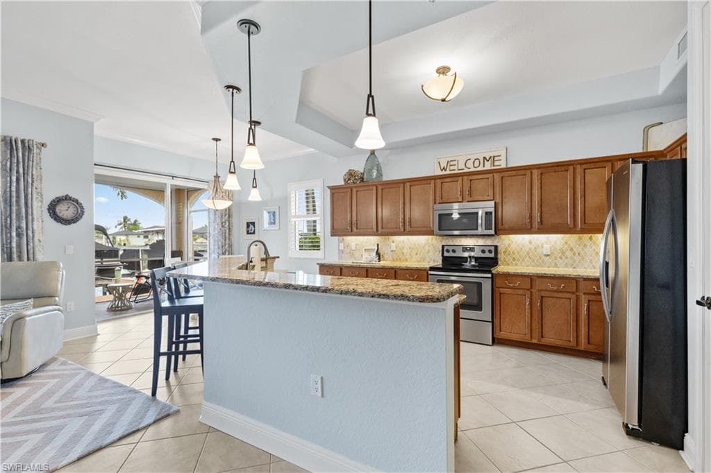 198 Shadroe Cove CIR 502-15