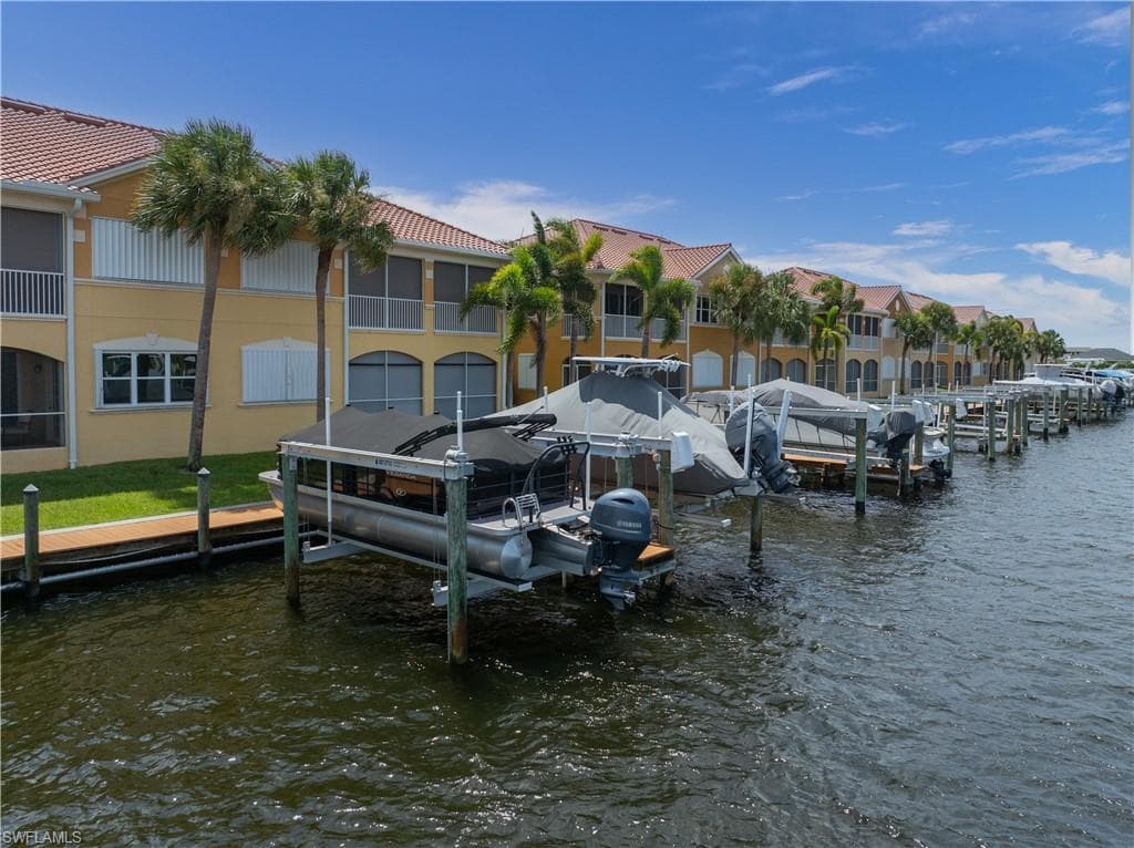 198 Shadroe Cove CIR 502-4