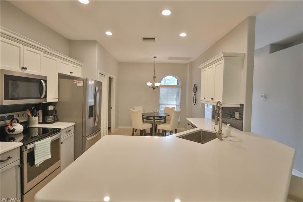 20510 Ardore LN-13