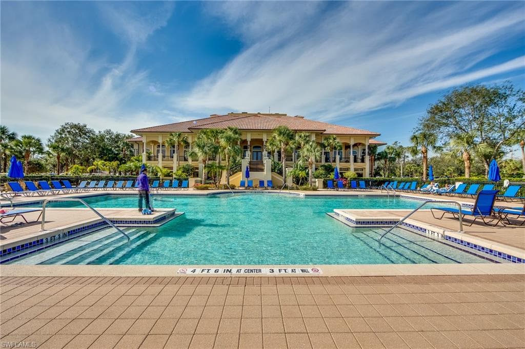 12574 Grandezza CIR-32