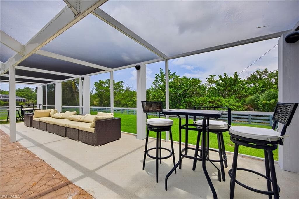 1477 Albatross RD-18