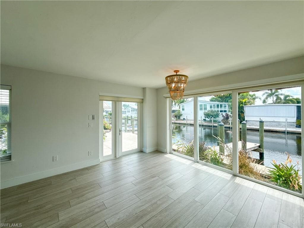 2846 Arbutus ST C2-7