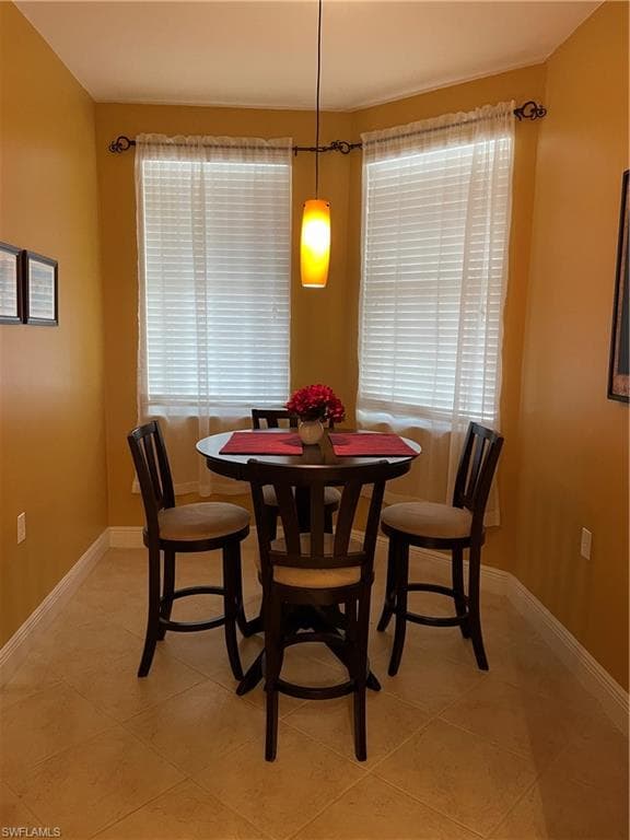 11041 Gulf Reflections DR 305-9