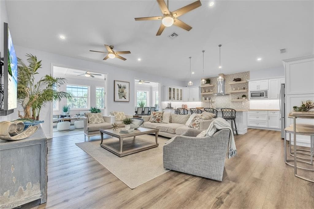 9277 Belding DR-10