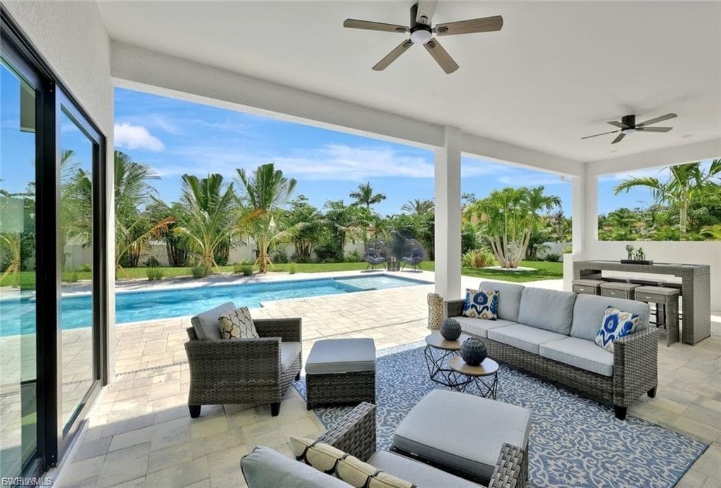 1337 Caloosa DR-17