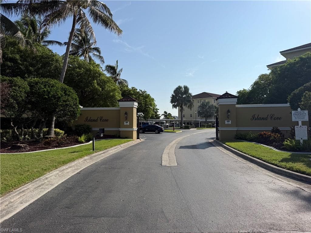 1789 Four Mile Cove PKWY 545-1