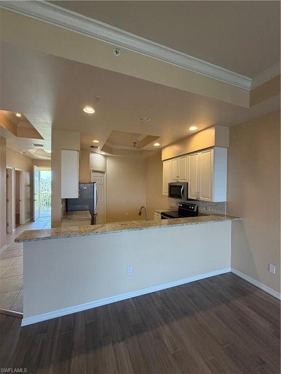 1789 Four Mile Cove PKWY 545-38