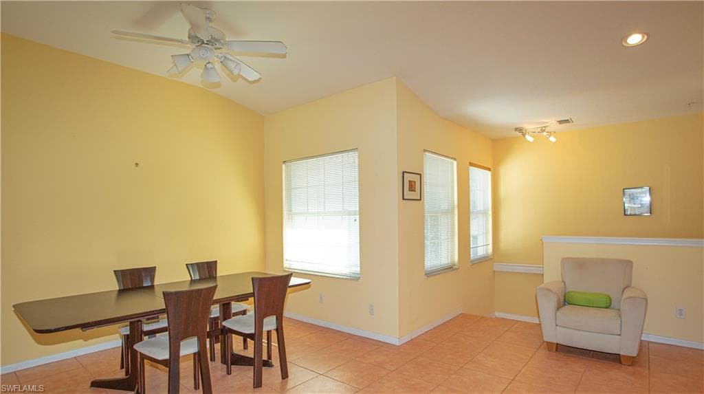 6855 Satinleaf RD S 202-11