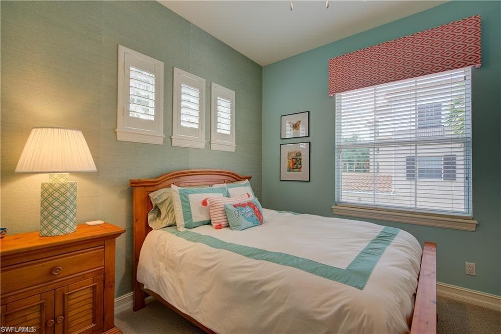 2855 Tiburon BLVD E 102-24