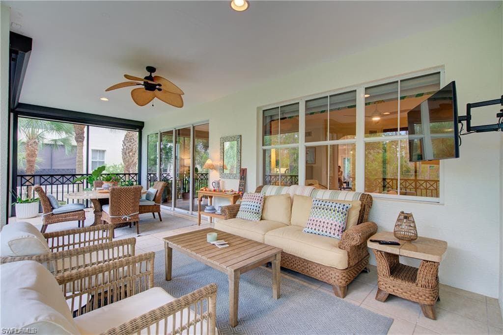 2855 Tiburon BLVD E 102-18