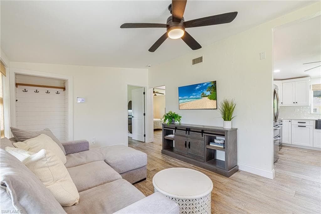 139 Coconut DR-7