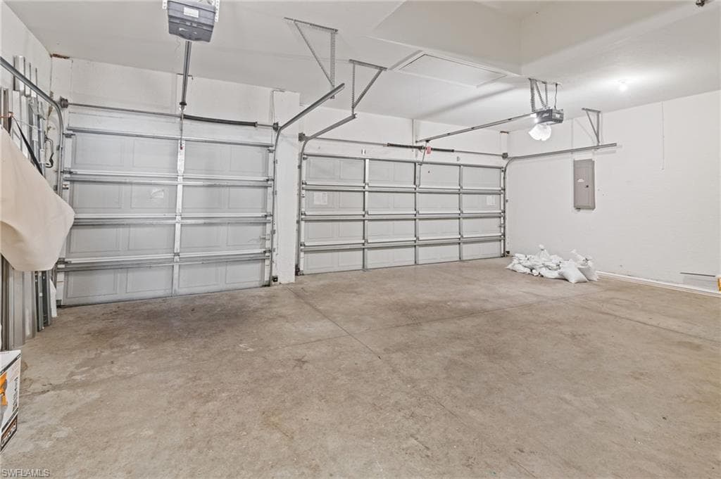 16905 Colony Lakes BLVD-23