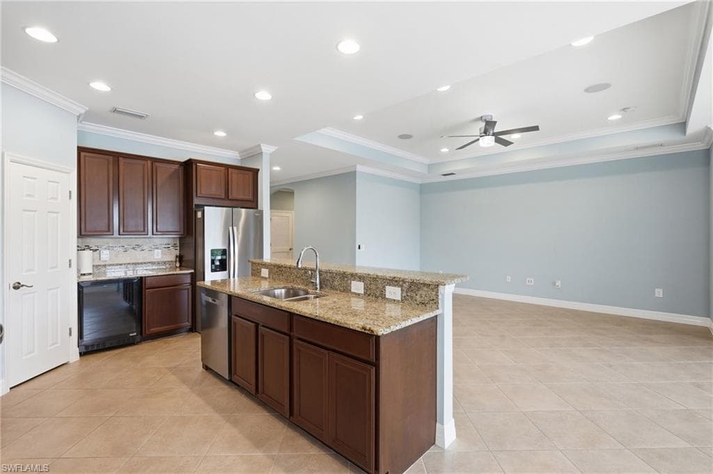 8618 Banyan Bay BLVD-9