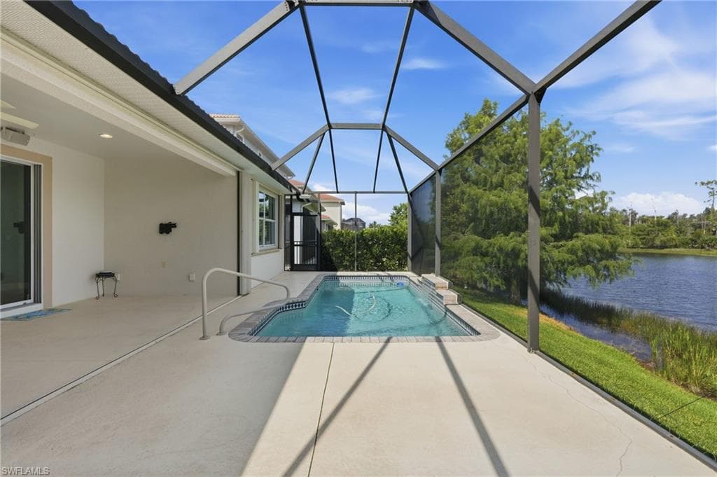 8618 Banyan Bay BLVD-29