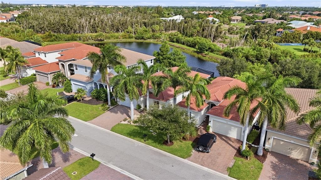 8618 Banyan Bay BLVD-4
