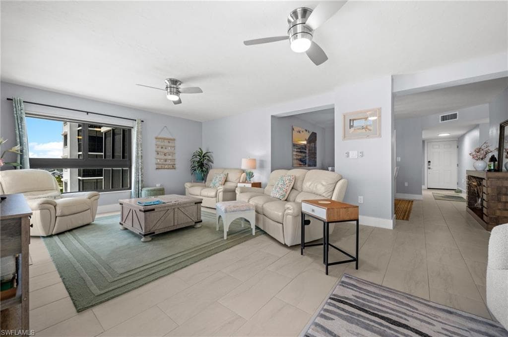 6612 Estero BLVD 903-9