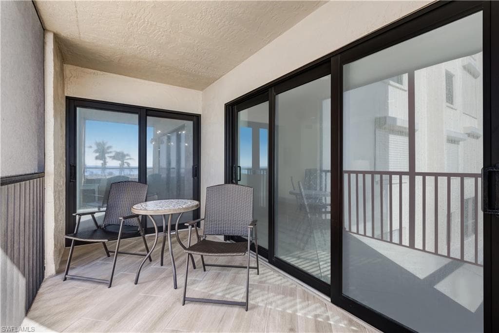 6662 Estero BLVD 308-30
