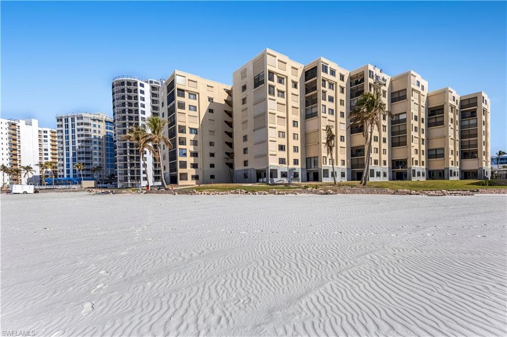 6662 Estero BLVD 308-33