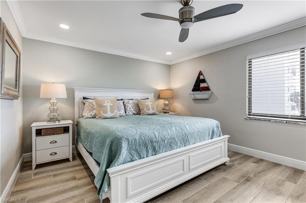 6662 Estero BLVD 308-18