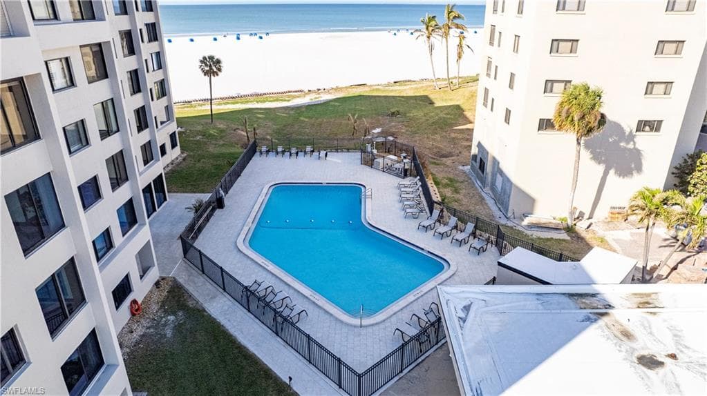 6662 Estero BLVD 308-31