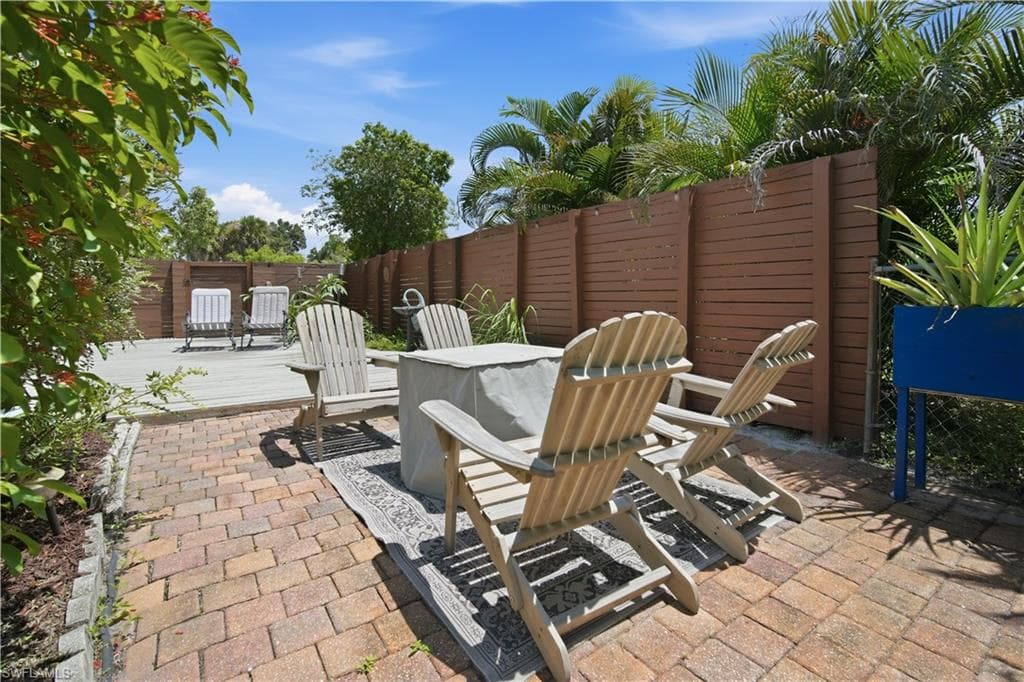 1024 El Mar AVE-36