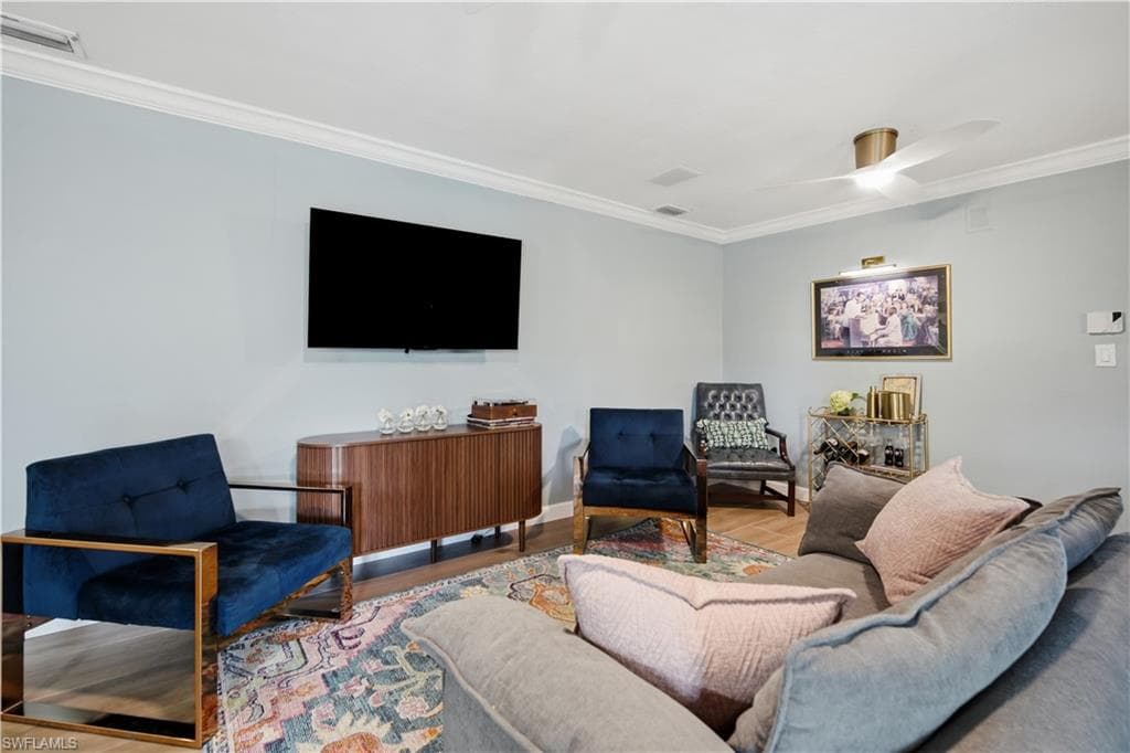 1024 El Mar AVE-18