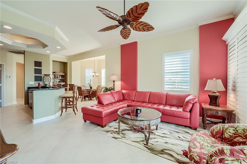 3881 Kens WAY 4301-2