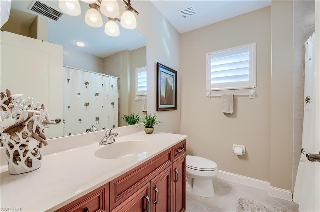 3881 Kens WAY 4301-17
