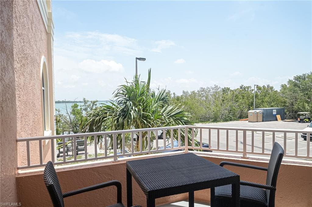 8771 Estero BLVD 101-18