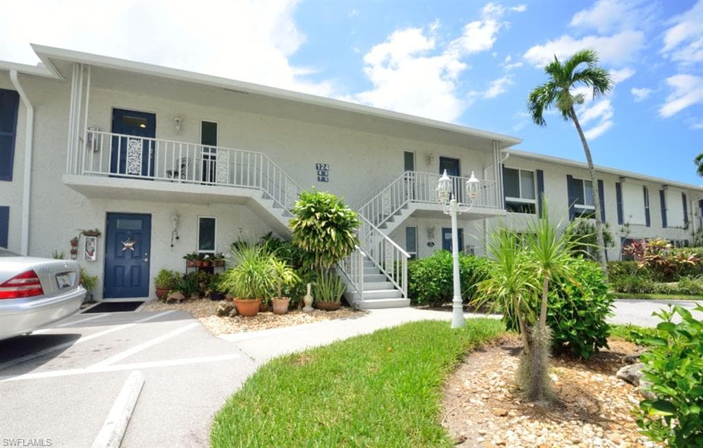 124 Penny LN 778-1