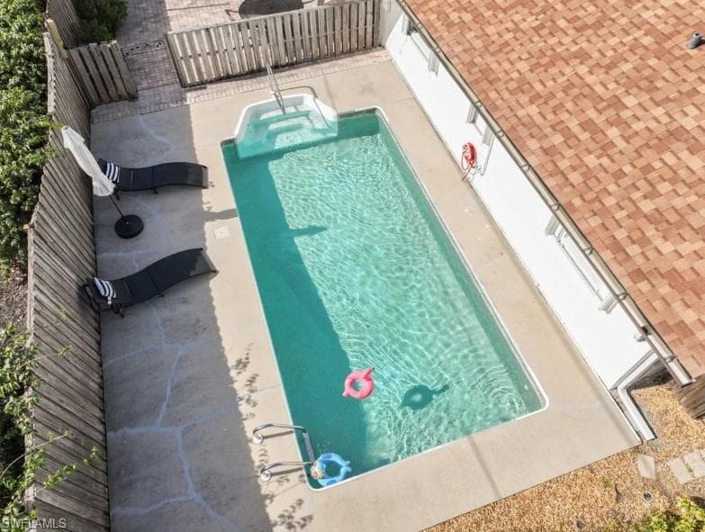 1332 Granada BLVD-2