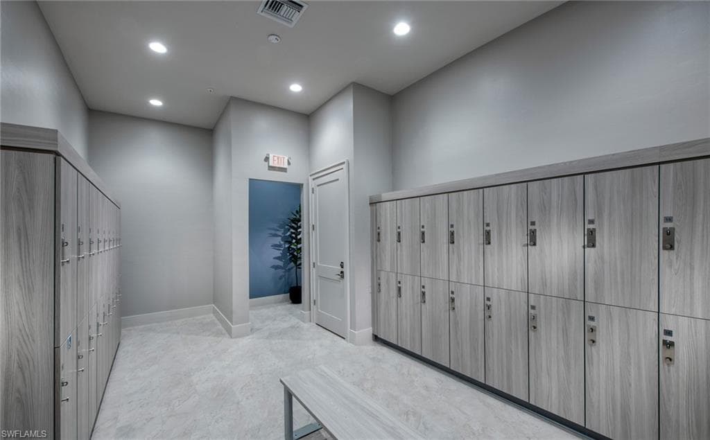 18222 Ridgeline DR-29