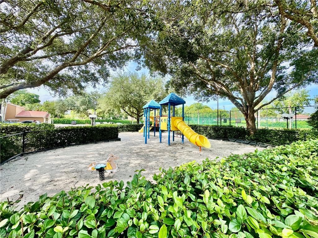 1230 Reserve WAY 304-26