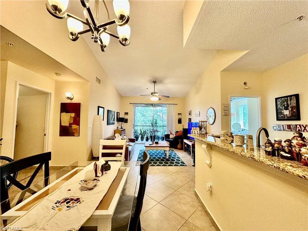 1230 Reserve WAY 304-5