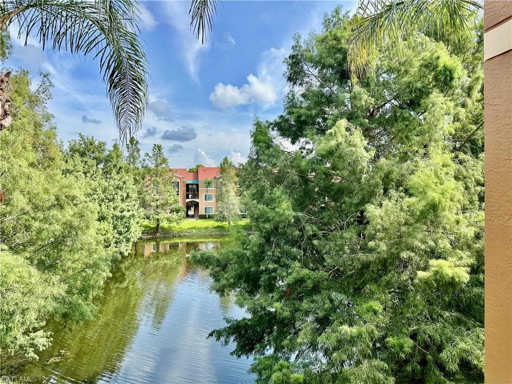 1230 Reserve WAY 304-30